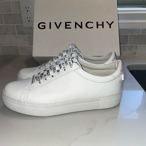 Givenchy City Sneaker